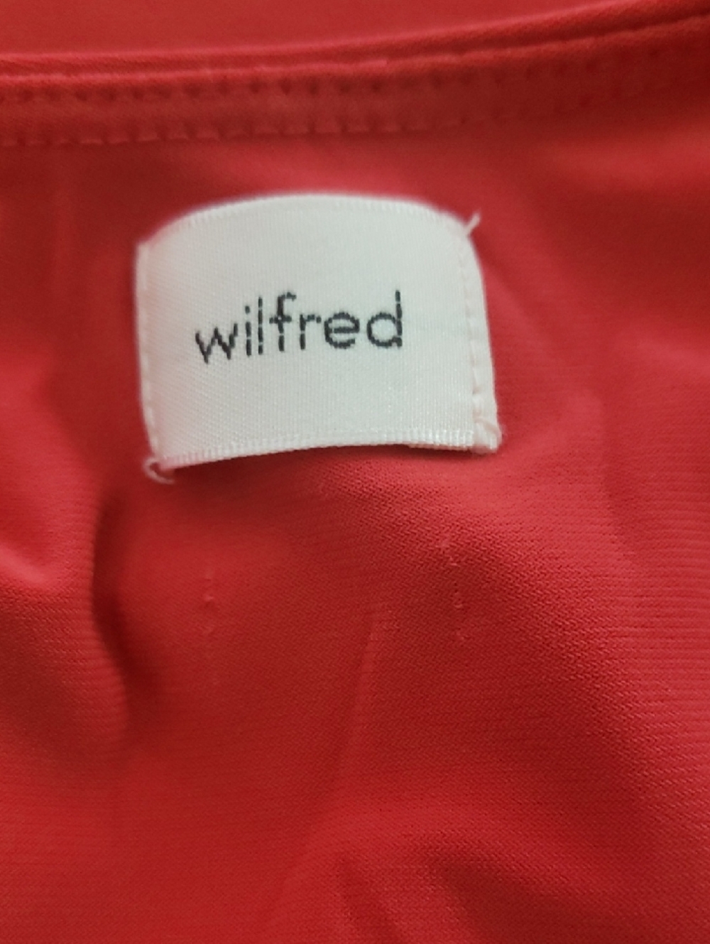 Aritzia Smooth Matter Tower Top- M - Picture 5 of 5